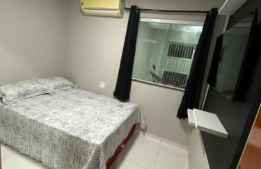 Ap de 2 quartos com ar e Wi-Fi - Foto 1