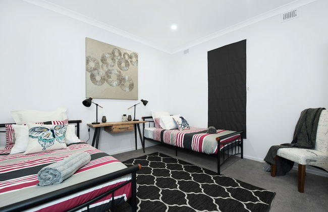 UNIQUE - New York Loft Style Townhouse - Photo 4