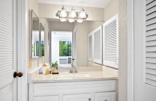 Grand Champions Upgraded 3-Bedroom with Wraparound Lanai, Complimentary Rental Car Included GCH-134 by KBM - Foto 62