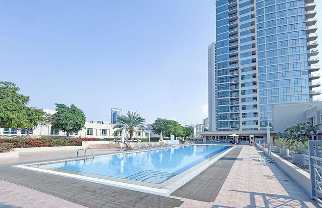 bnbme - Golf Tower - 2 BDR - Photo 35