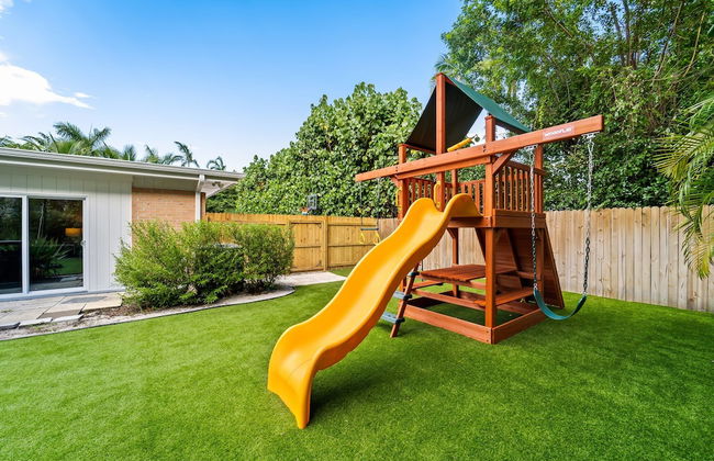 4BR Intracoastal Retreat With Pool, Games & More! - Foto 10