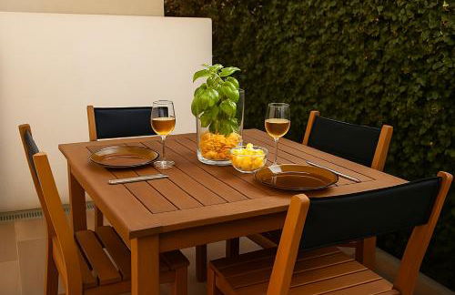 T3 de 35m2 - Bord de mer - plage de la Nartelle- Sainte maxime - piscine partagée -Parking - BBQ - 2 Chambres 2 Salle de bains - Foto 19