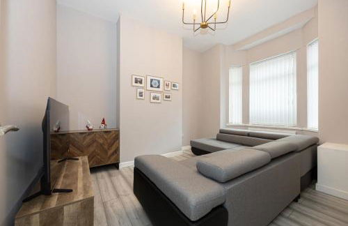 Modern 3BR House in Manchester, Ideal for Families, Sleeps 7 - Foto 16