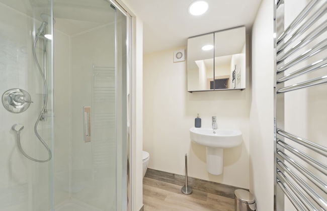 Henrietta Suites City Centre - Photo 71