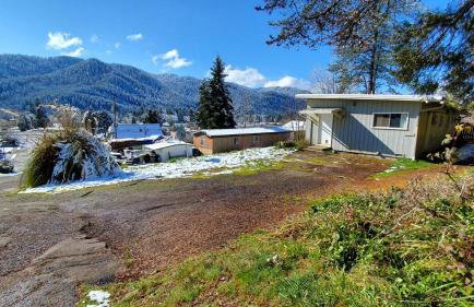 Panoramic View 2br on Hill in Uptown Oakridge - Foto 38