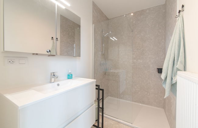 2 bedroom House in Bredene with garden and terrace - Photo 11