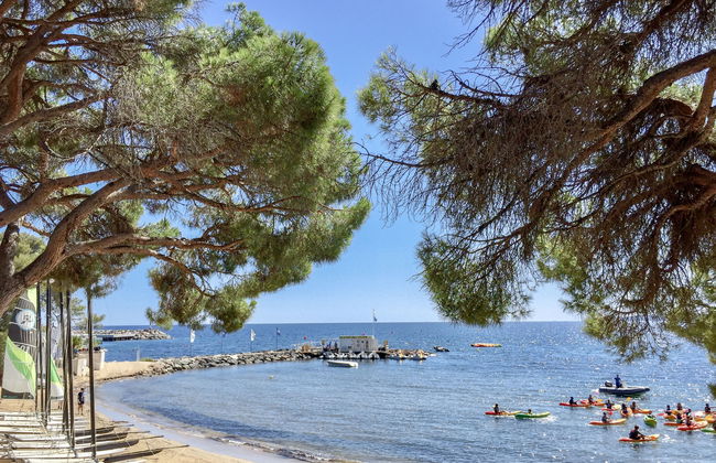 Le Mas d'Esquières - Foto 25