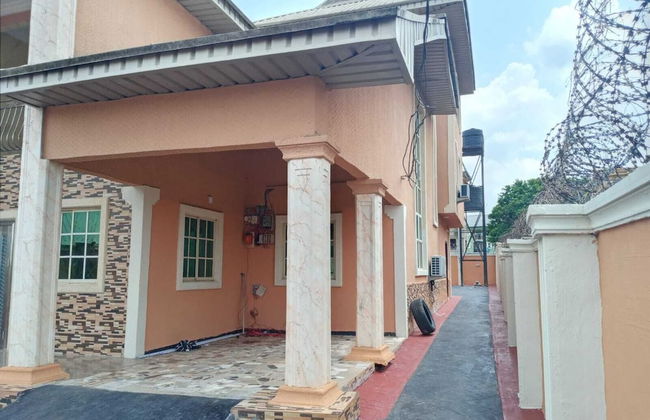 Impeccable , Modern House in Benin City, Nigeria - Foto 8