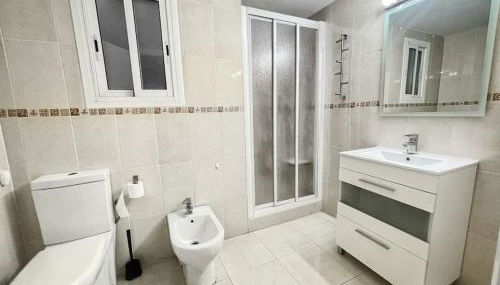 Piso completo en Calle Rafael - Photo 3