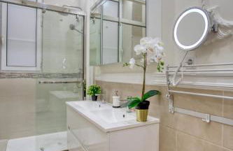 Galeries LaFayette - 7 bedrooms - lift - aircon - Foto 13