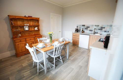 Woodside Oak hot tub & pool sleeps 4-6 - Foto 1