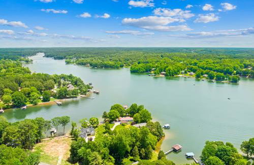 300 Degree Views, NEW HotTub, Firepit, Lighthouse - Foto 43