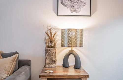 Upscale Couple's Getaway Hot Tubs - Foto 8