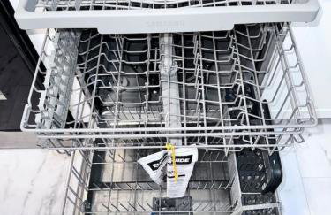 Downtown and Near, I-95. Pet Yes - Photo 11