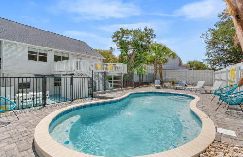 Sunshine House #2-Selfie-Friendly - Steps to Beach - Foto 1