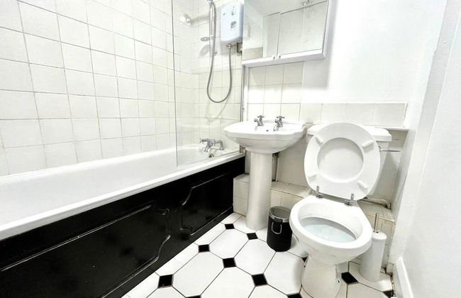 Lovely 2-bed Tree-hole in Northolt Southharrow - Foto 17