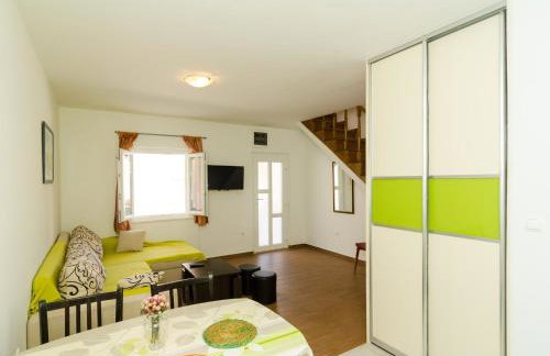 Holiday Home Jasenka Trstenik - Duplex One Bedroom Apartment with Terrace and Side Sea View - Foto 5