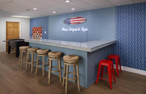 Pine & Paddle Getaway Game Room Hot Tub Pool - Foto 5