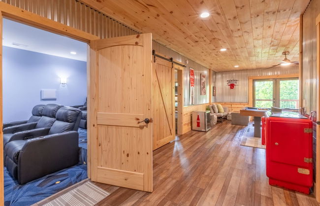 Luxury 3 2 5 Cabin Lake Views Theatre Gameroom - Foto 52