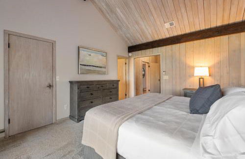 Baileys Harbor Lakefront Abode by Simple Life Rentals - Foto 24