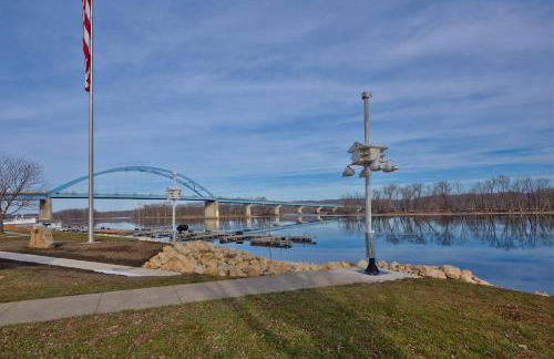 Custom Waterfront Lodge, 4 bed, 4 Bath, Sleeps 12! - Foto 51