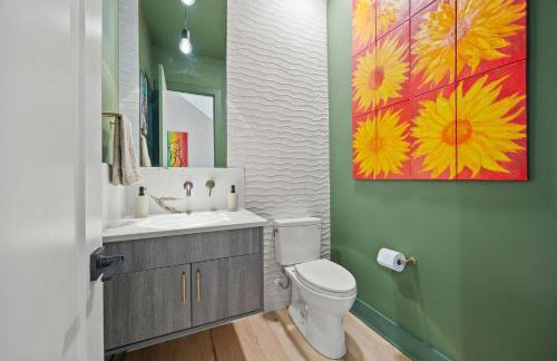 Luxury Home 4BR 4BA City Views HotTub GameRoom - Foto 17