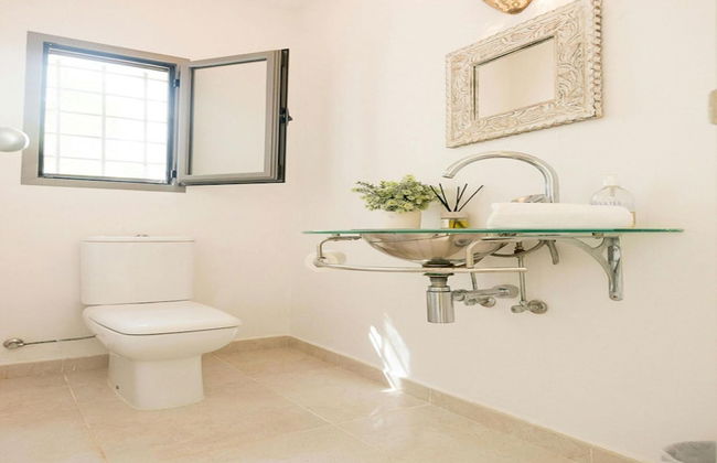 Exquisite Villa With Parking Space - Foto 16