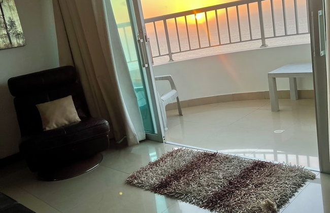 Palmetto Penthouse Deluxe Beautiful View and Sunset Floor 39 - Photo 20