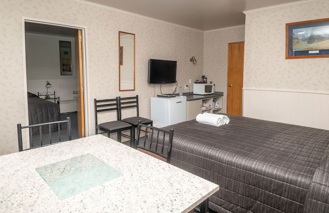 Te Anau Top 10 Holiday Park - Photo 8