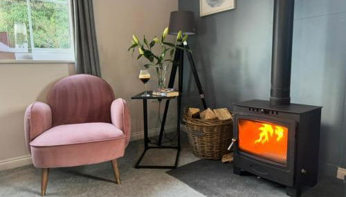 Riverside View - Large, modern 4 bedroom house with hot tub - Foto 4