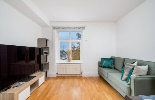 Stunning 3 Bedroom Flat, with Parking, Sleeps Six, Near Greenwich Park - Foto 29