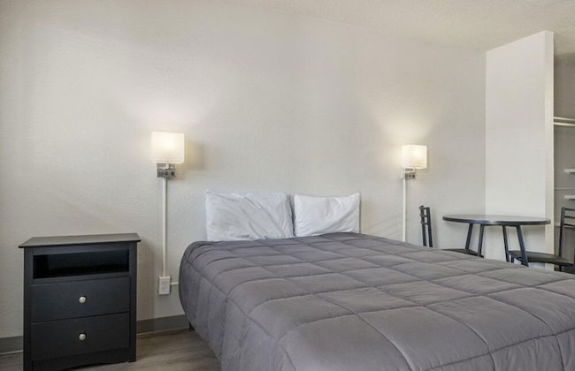 LTA Suites Brookside - Photo 6