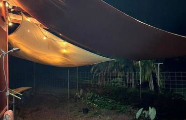 The Red Cottage and Hawaiian Pond Garden Paradise! - Foto 28