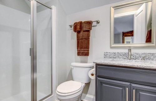 Lakefront Leesville Retreat with Private Dock! - Foto 29