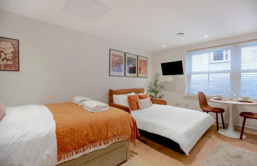 Lindenstone Stylish & Comfortable Stays in the Heart of Maidstone - Foto 16