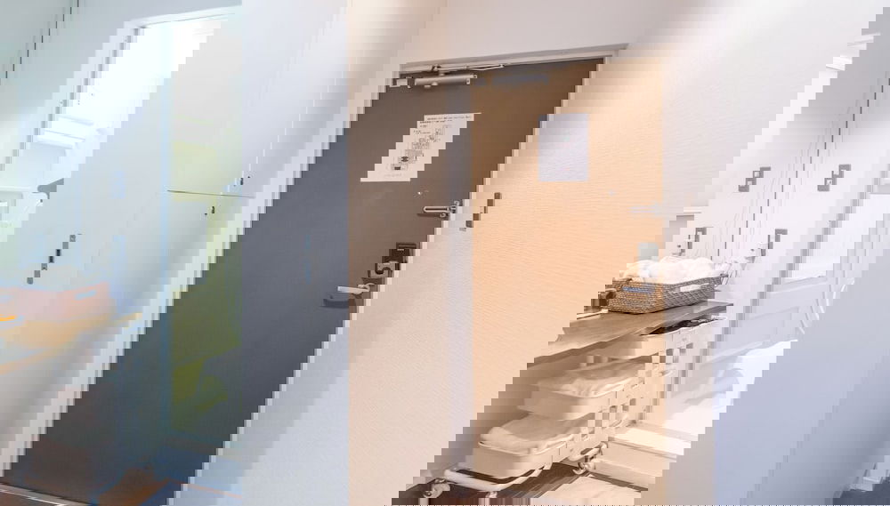 South Point - Self Check-In Only - Foto 1, Entrada interior