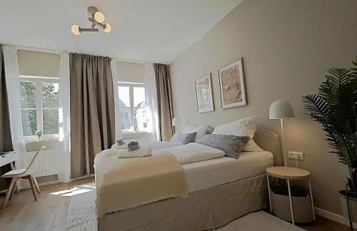 NEU! KINGS-Apartment - 300m zum Bahnhof - 6 Personen - Küche - Gerberplatz - Foto 2