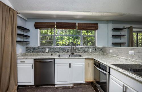 Luxury Retreat Just Steps from UF Main Campus - Foto 7