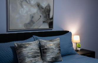 Cozy Pocono Home with a Hot Tub, Fire pit, Karaoke, Games and more! - Foto 6