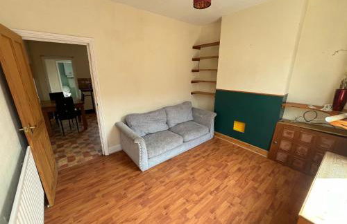 2 bedroom house in NG7 - Foto 11