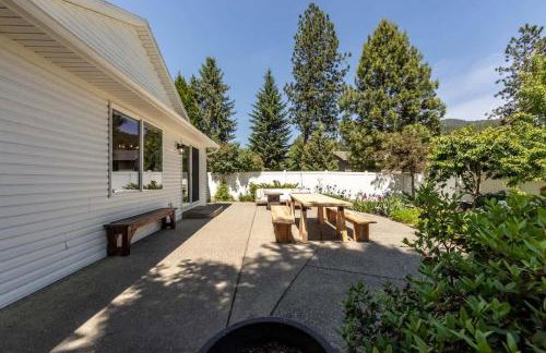 Big Family Getaway- Theater Room- BBQ- Play Room- Fire Pit - Foto 47