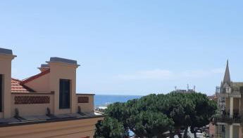 Idyllische Dachwohnung am Hafen von Porto Maurizio - Foto 1