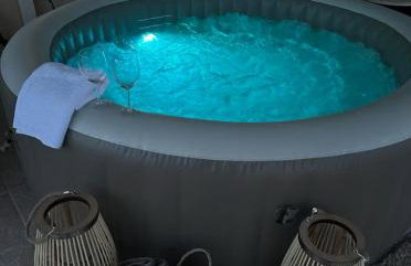 Luxury suite with Jacuzzi - Foto 12