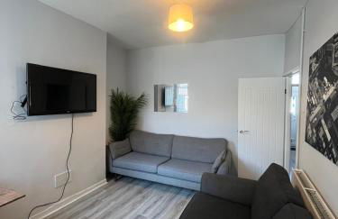 4BR Modern & Stylish, Contractors, Parking - Foto 13