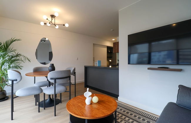 w Phenomenal 2BR With Balcony in San Isidro - Foto 25