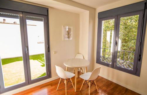 Apartamentos Plaza de Santiago - Estudios Turisticos - 1 LLAVE - Foto 14
