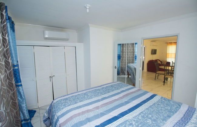 Little Bay Country Club Resort Complex - Photo 10