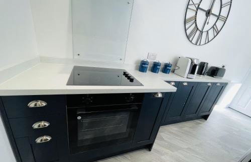 Serenity By The Sea, Stylish Two Bedroom Apartment Near The Beach, South Shields - Foto 23