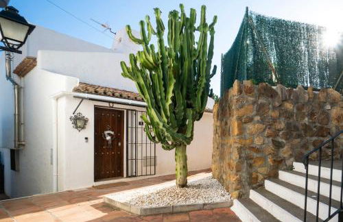 Beachhouse GALORE - Photo 30