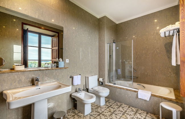 Hotel Llenaire - Foto 19